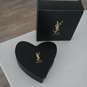New In Box YVES SAINT LAURENT Beauté Heart-Shaped Vanity Case jewelry box Holder
